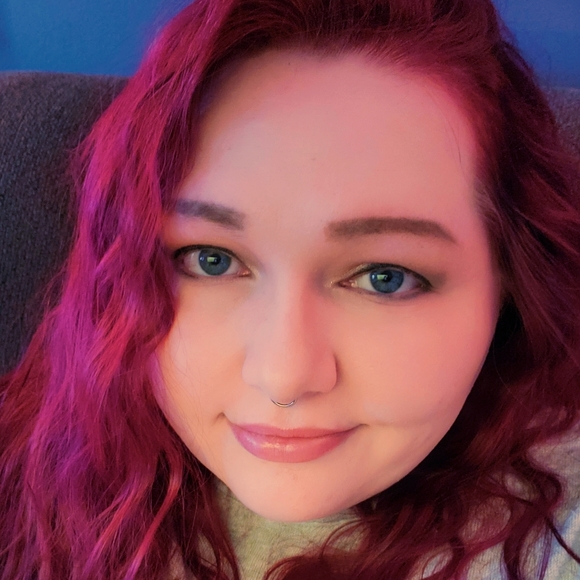 Meet your Posher, Cate - Picture 1 of 1